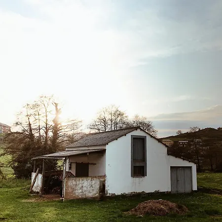 Apartament Estudio 33 *