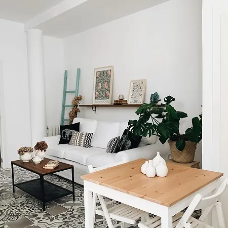 アパート Estudio 33 *